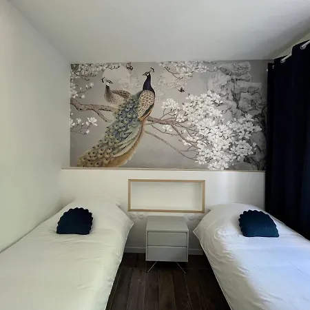Lovely And Comfortable Near Eiffel Tower Apartment *